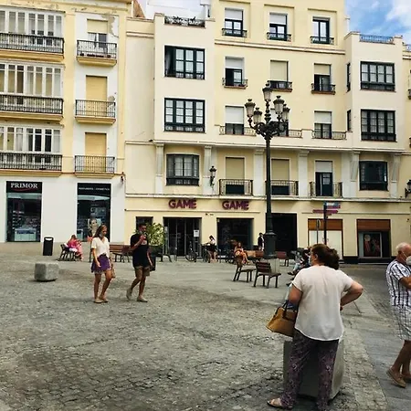 Valverde 1-b * Cádiz